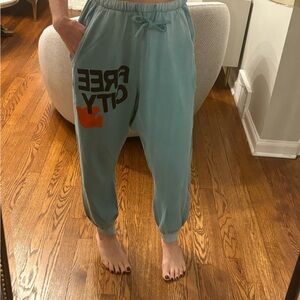 FreeCity sunfades sweatpants